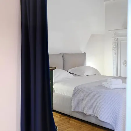 Appartement Enchanting With Patio, Lungarno